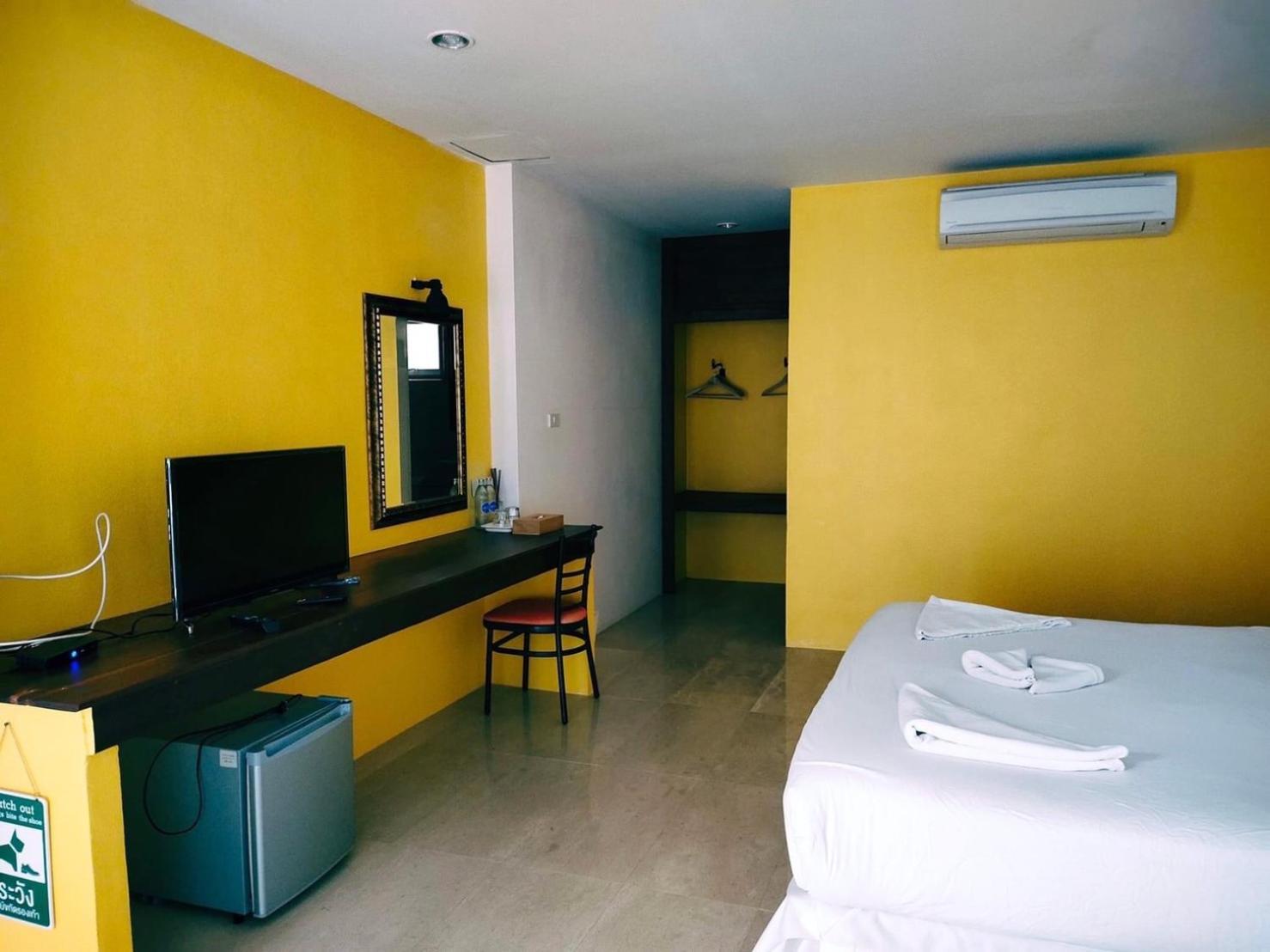 Hotel Meet The Sea à Khlong Yai Extérieur photo