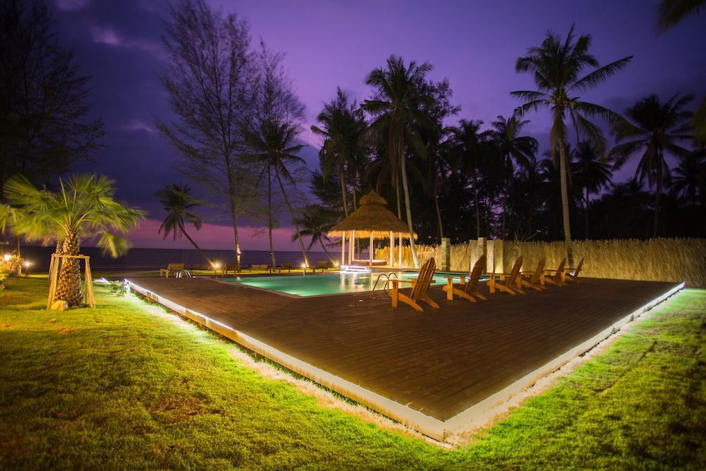 Hotel Meet The Sea à Khlong Yai Extérieur photo