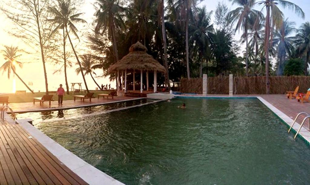 Hotel Meet The Sea à Khlong Yai Chambre photo